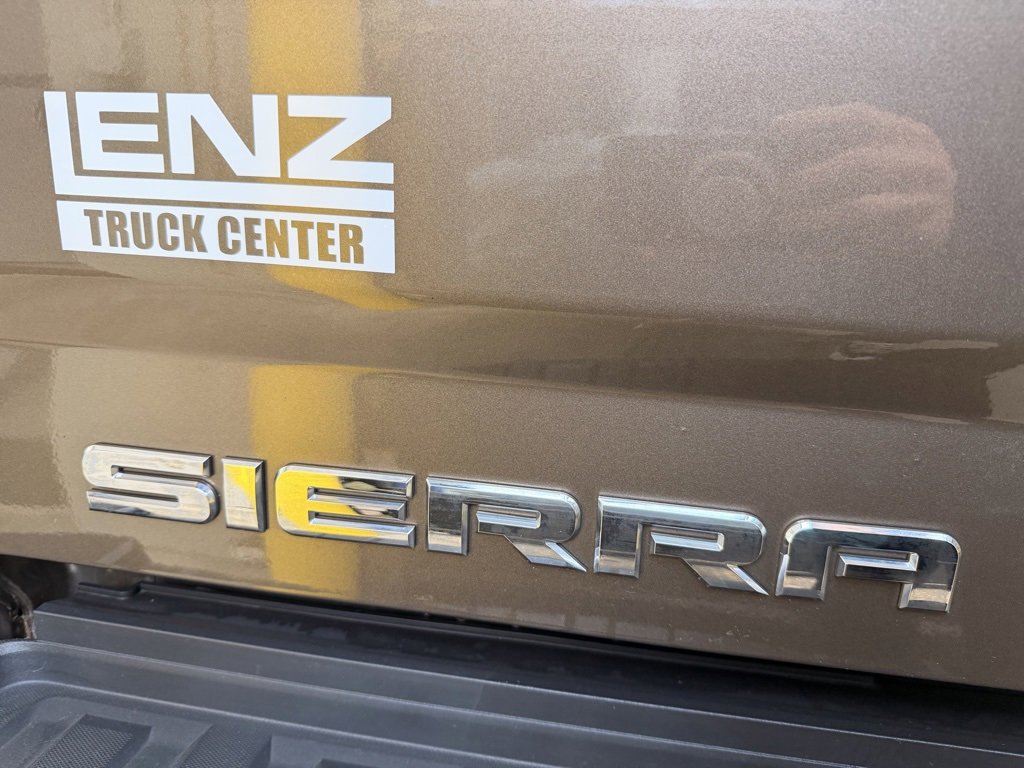 Used 2015 GMC Sierra 2500 SLE w/ SLE Preferred Package image 12