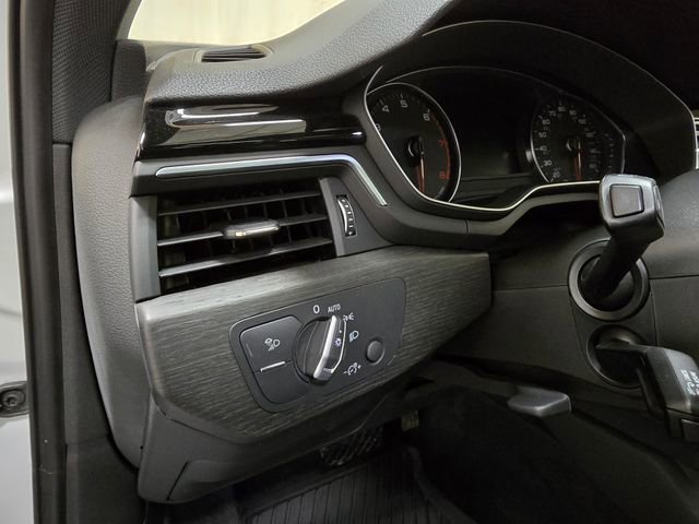 Used 2021 Audi A4 2.0T Premium w/ Convenience Package image 18