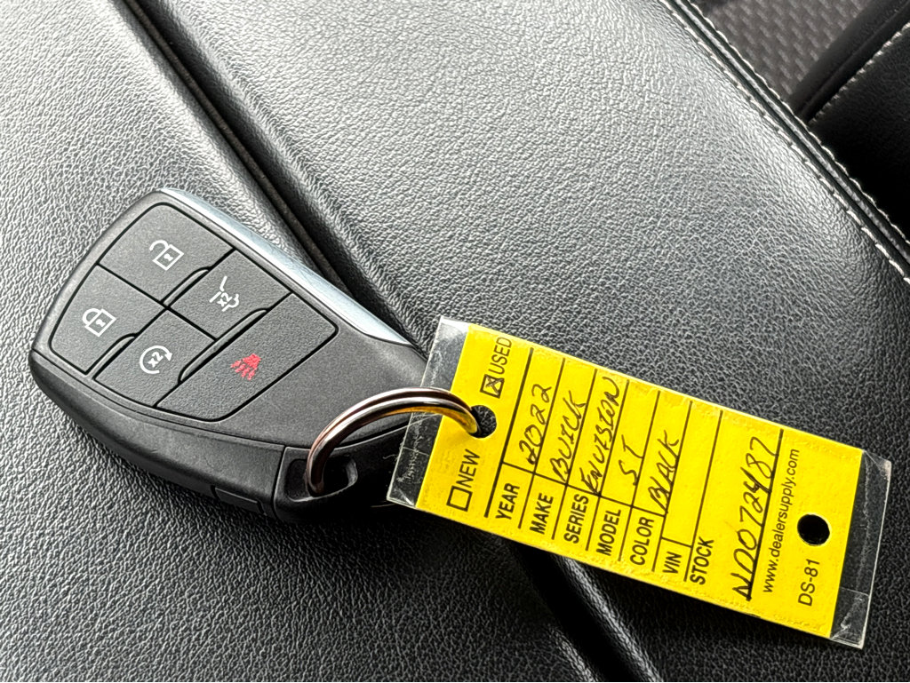 Used 2022 Buick Envision Preferred image 23