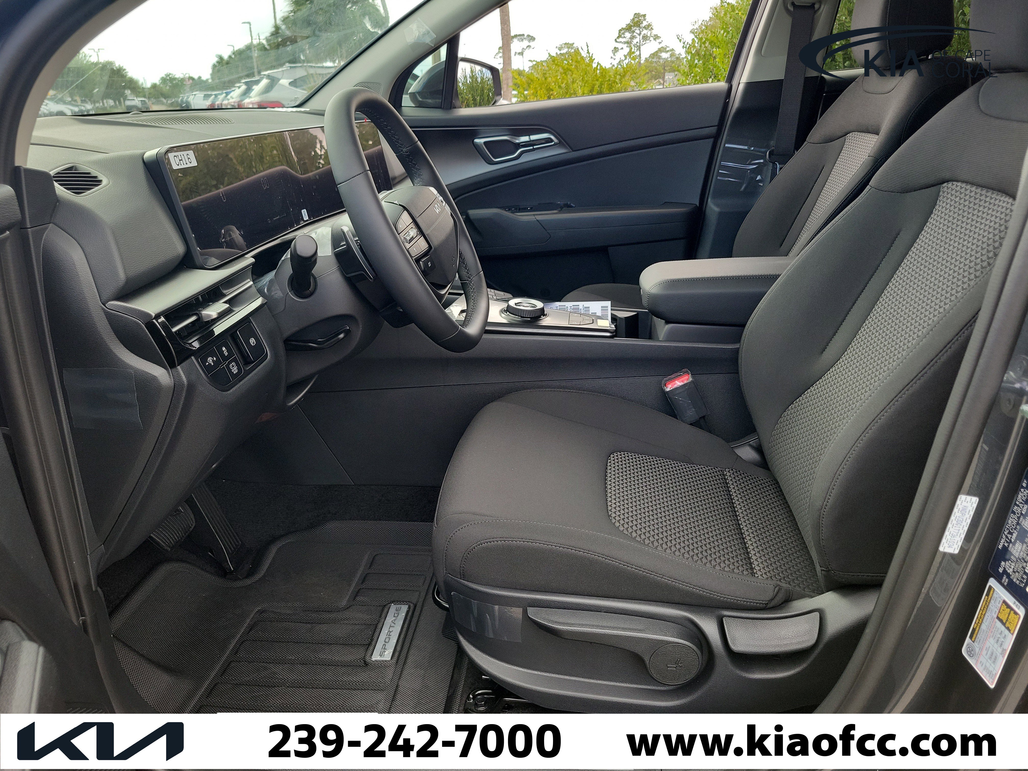 New 2026 Kia Sportage LX image 20