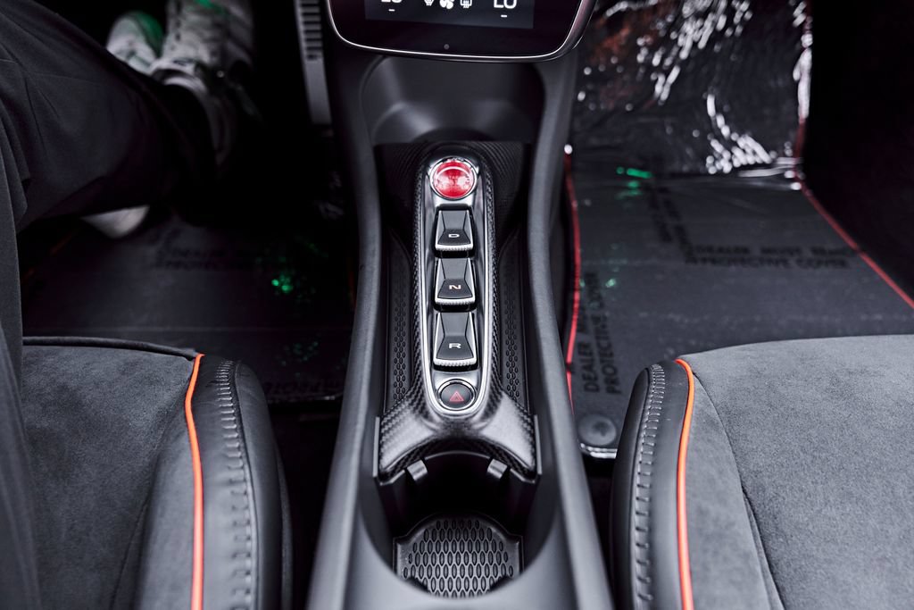 Used 2023 McLaren Artura RWD image 74
