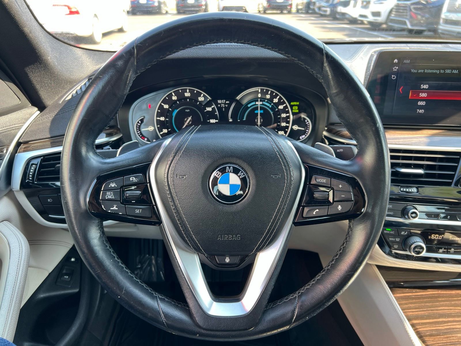 Used 2018 BMW 530e image 33