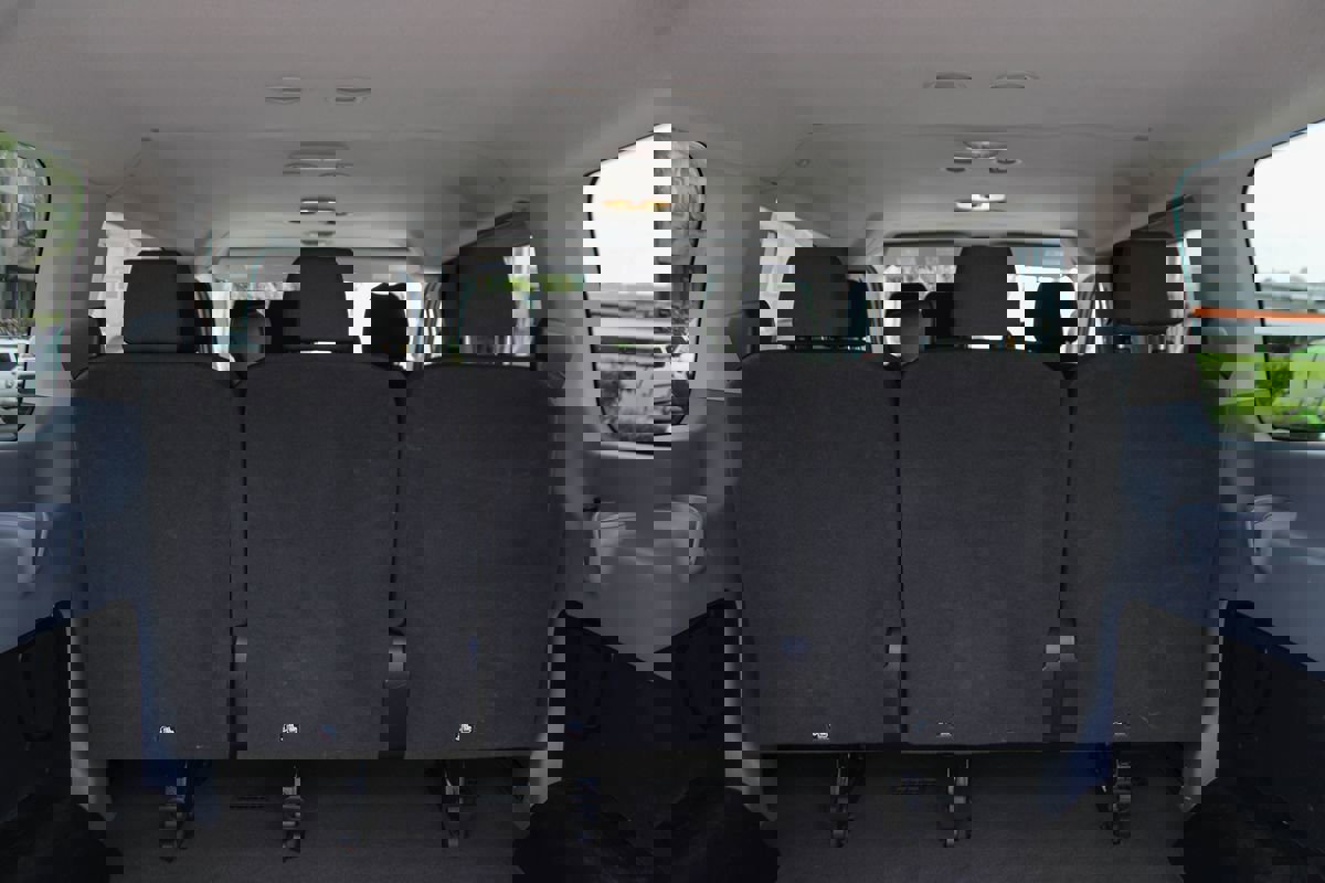 Used 2019 Ford Transit 150 XLT image 26