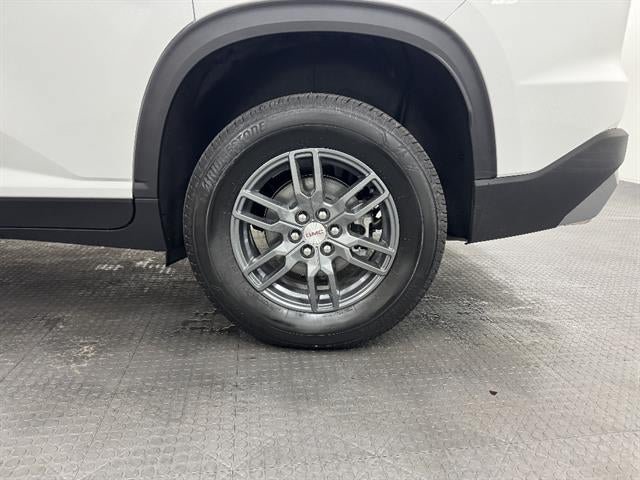 New 2026 GMC Acadia Elevation w/ LPO, Floor Liner Package AWD/4WD image 10