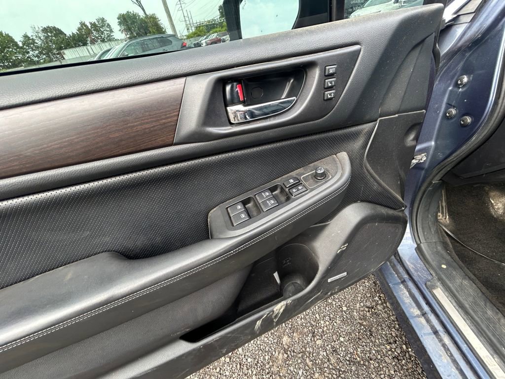 Used 2015 Subaru Legacy 2.5i Limited image 11