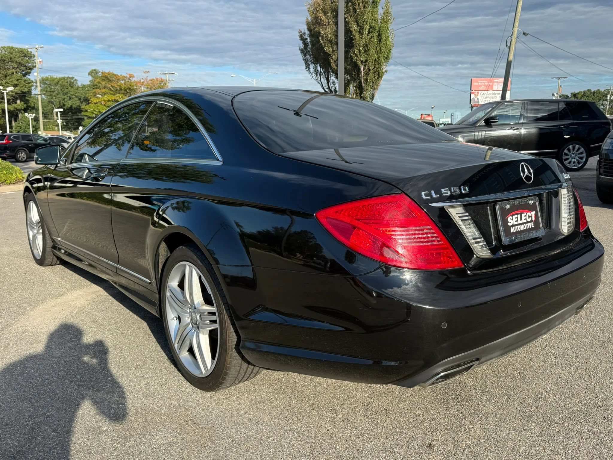 Used 2013 Mercedes-Benz CL 550 4MATIC w/ Sport Pkg image 4