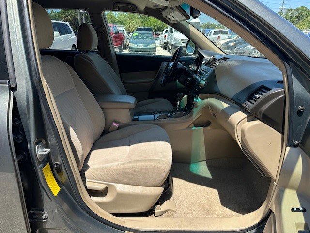 Used 2008 Toyota Highlander Sport image 12