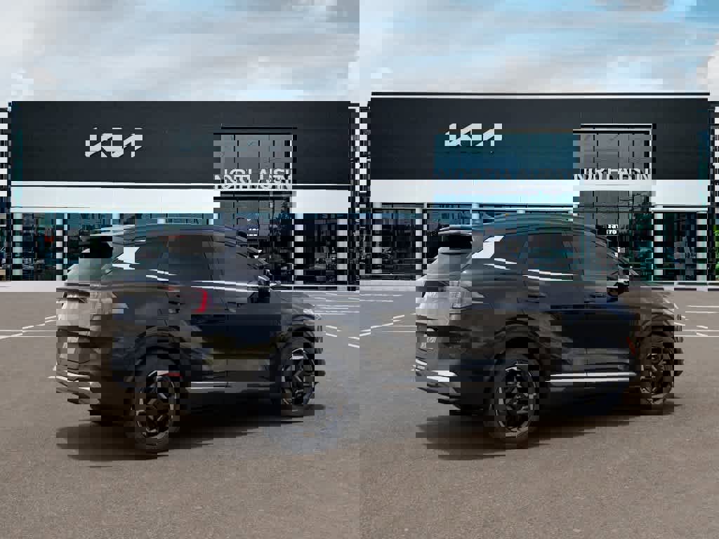 New 2026 Kia Sportage EX image 6