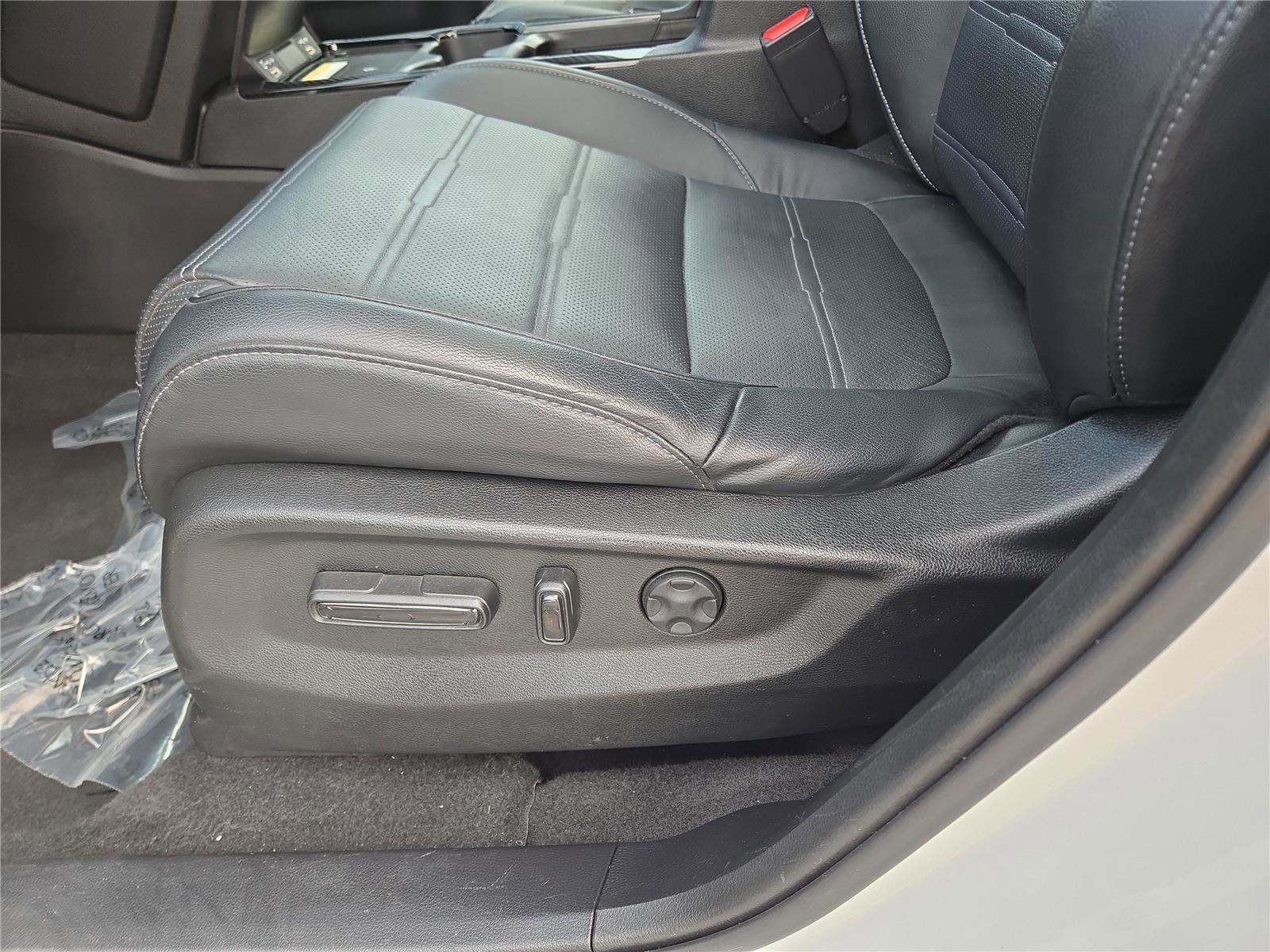 Used 2021 Honda CR-V Touring image 21