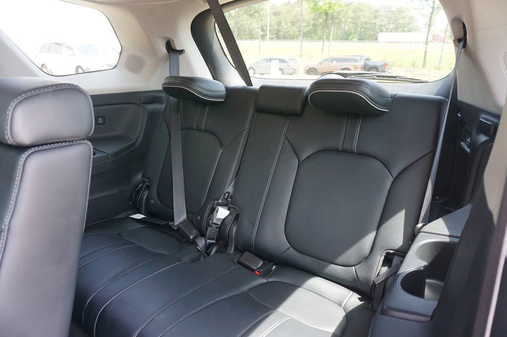 Used 2023 Honda Pilot Elite image 18