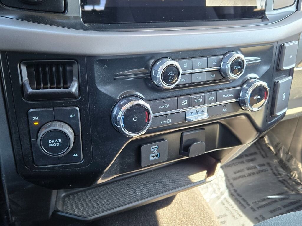 Used 2024 Ford F150 XLT image 25