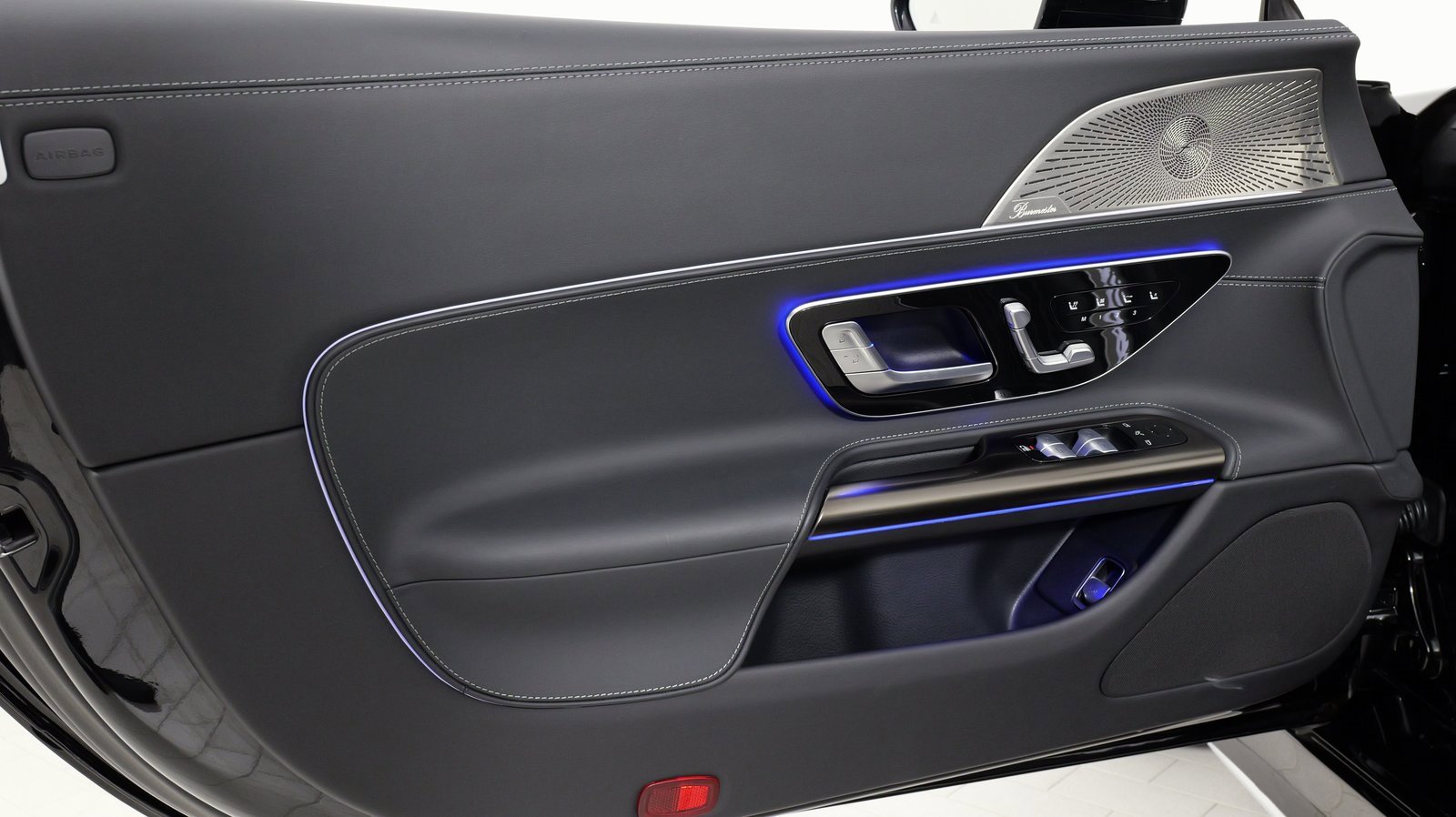 Used 2023 Mercedes-Benz SL 43 AMG image 29