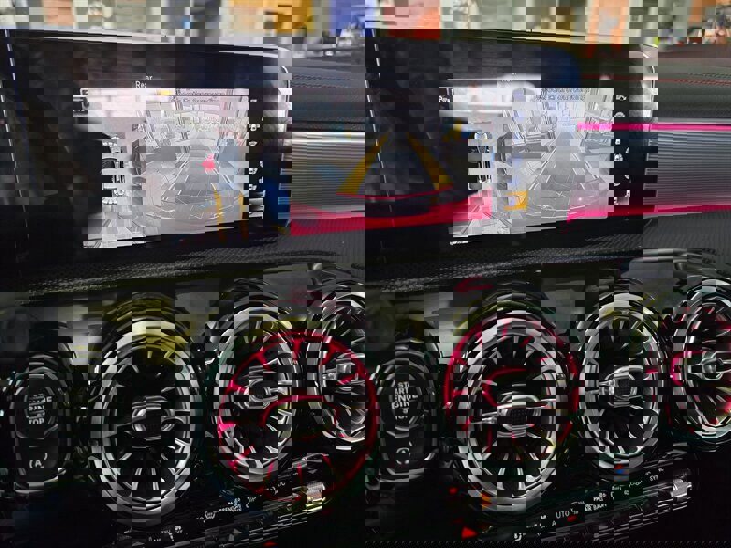 Used 2020 Mercedes-Benz CLA 250 image 24