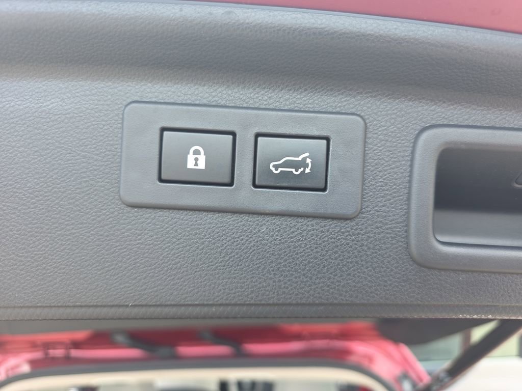 Used 2022 Subaru Forester Premium image 13