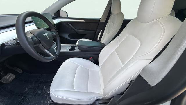 Used 2023 Tesla Model Y Long Range AWD/4WD image 12