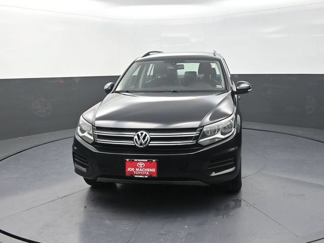 Used 2017 Volkswagen Tiguan S FWD image 2