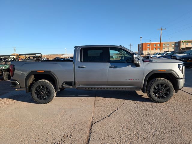 Used 2025 GMC Sierra 3500 AT4 w/ AT4 Premium Plus Package image 6