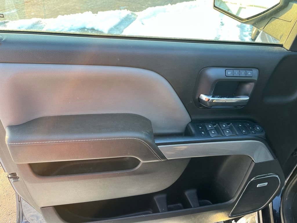 Used 2018 Chevrolet Silverado 1500 LTZ Z71 w/ Centennial Edition image 22