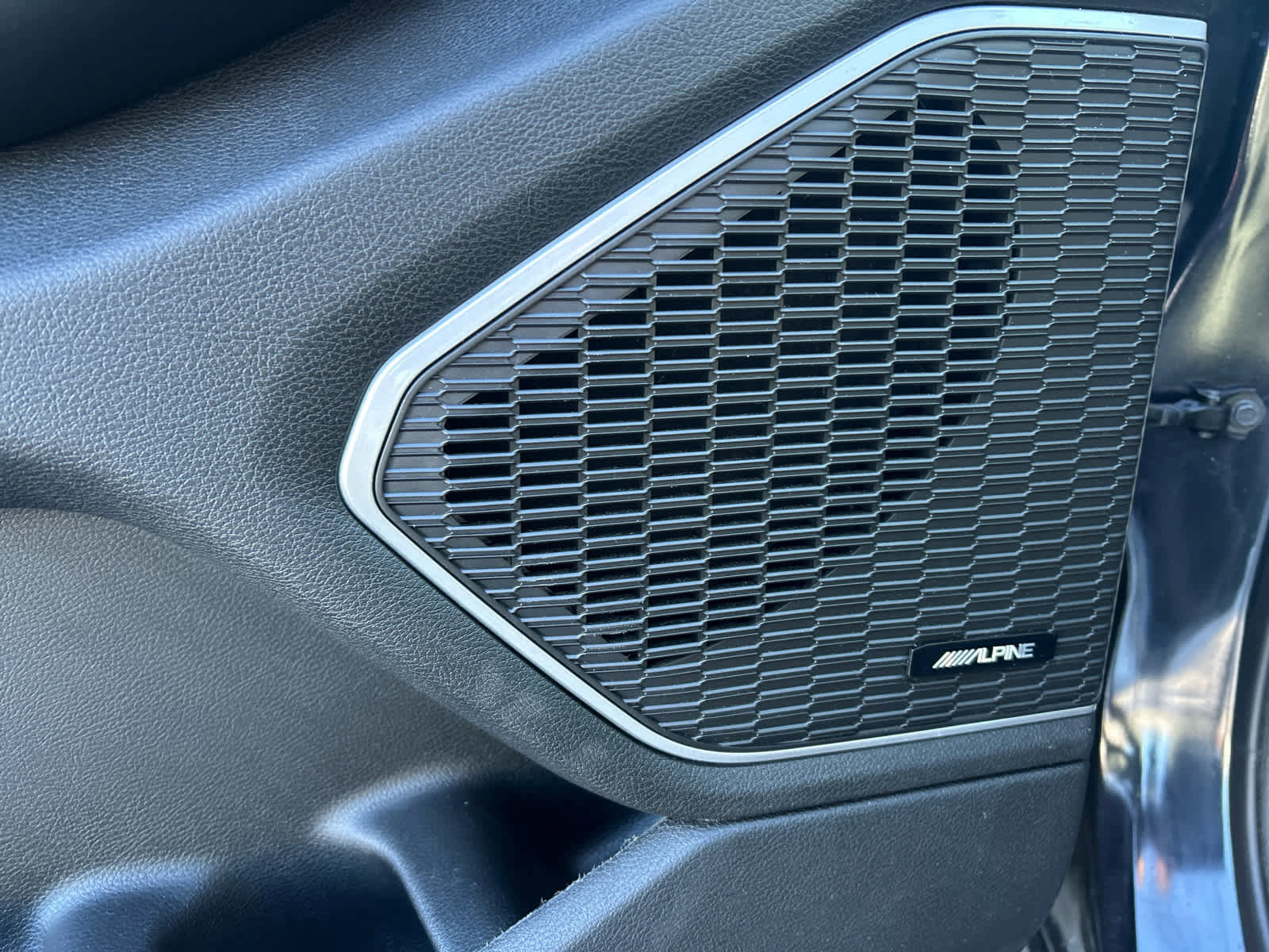 Used 2023 Jeep Grand Cherokee 4WD 4xe w/ Luxury Tech Group II image 59