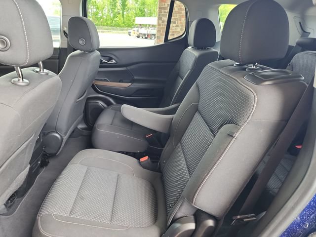 Used 2023 GMC Acadia SLE w/ Driver Convenience Package AWD/4WD image 19