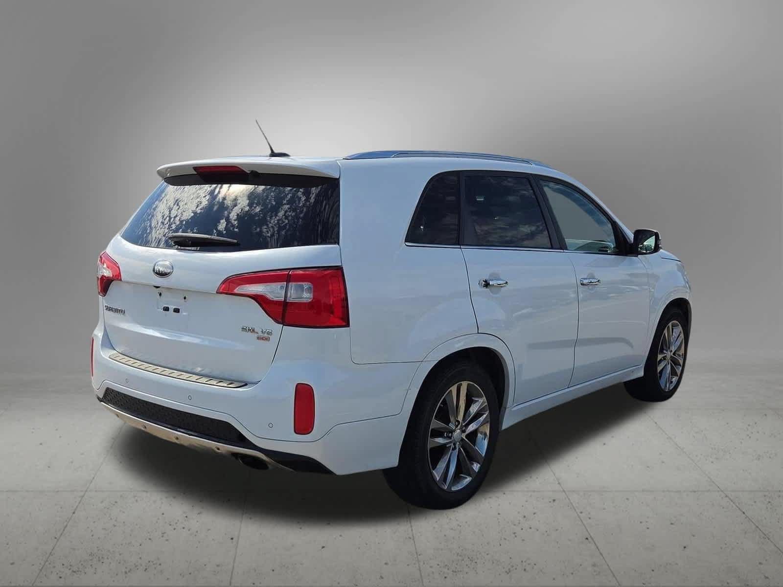 Used 2014 Kia Sorento SX w/ 3rd Row Package FWD image 6