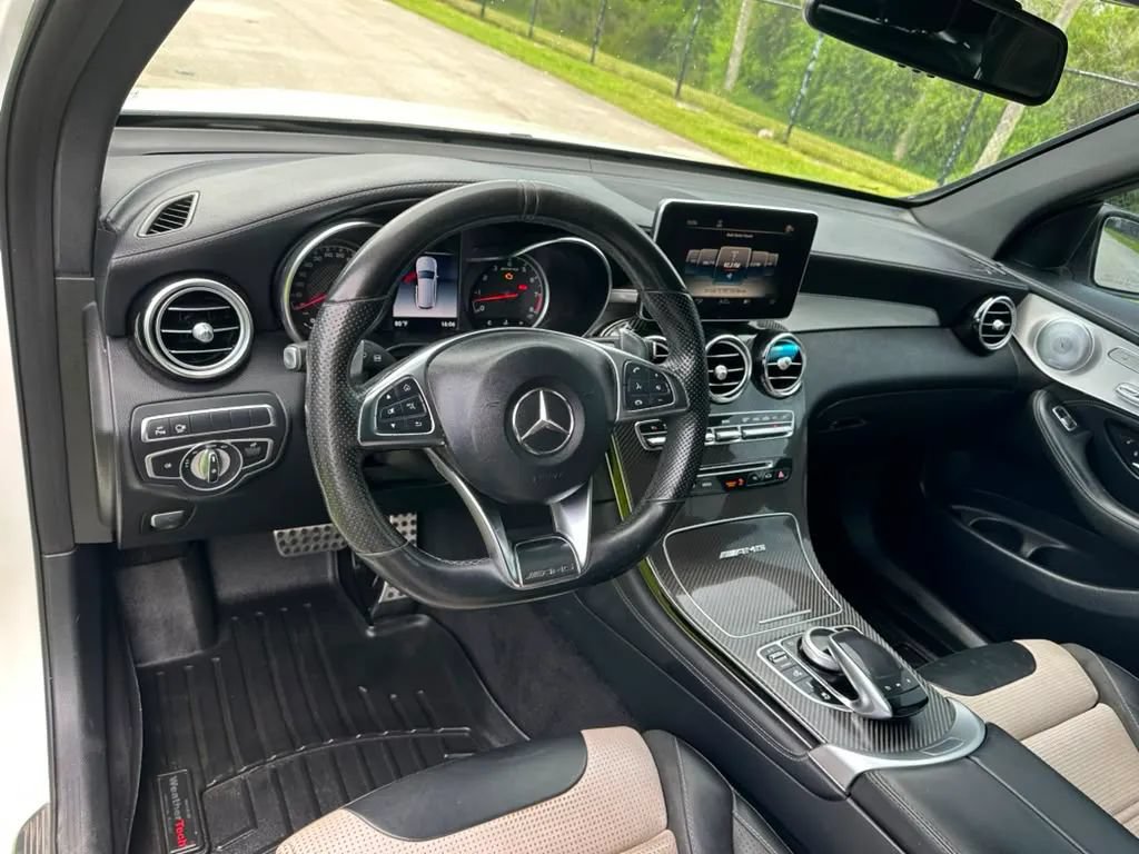 Used 2019 Mercedes-Benz GLC 63 AMG 4MATIC image 9