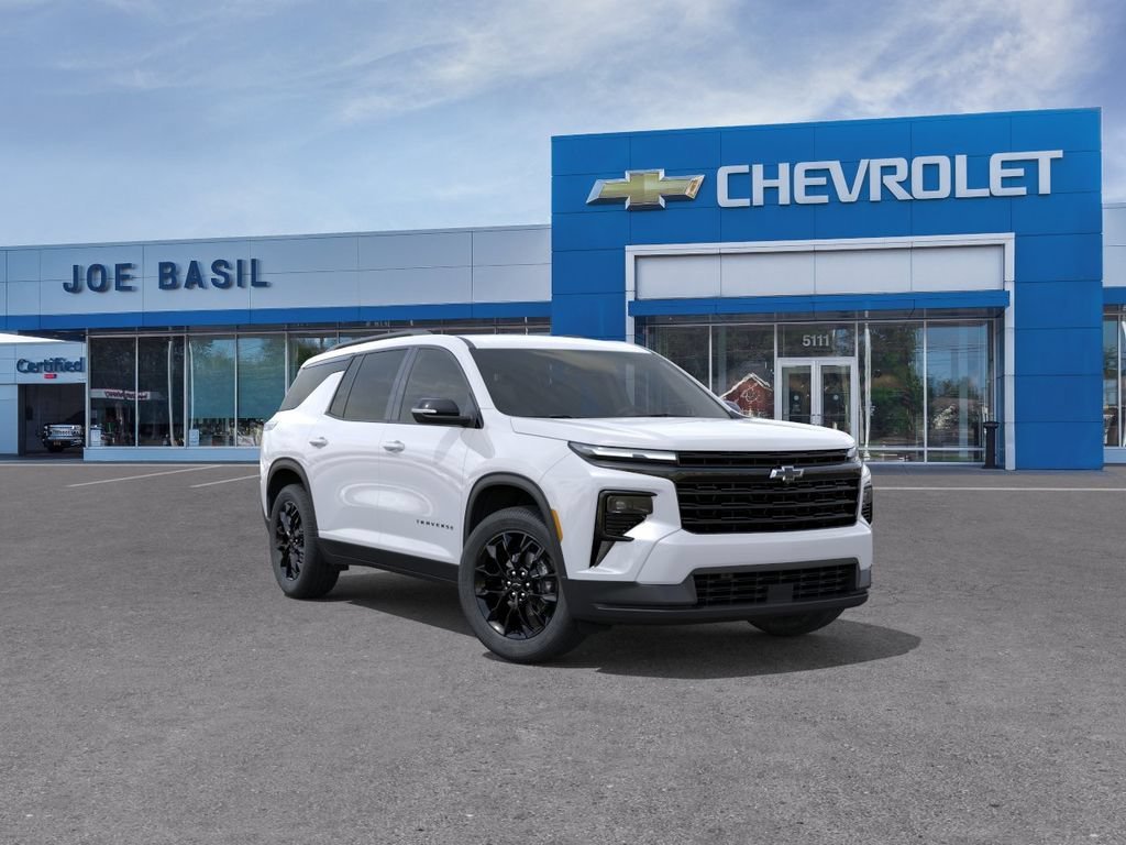 New 2026 Chevrolet Traverse LT w/ Midnight/Sport Edition