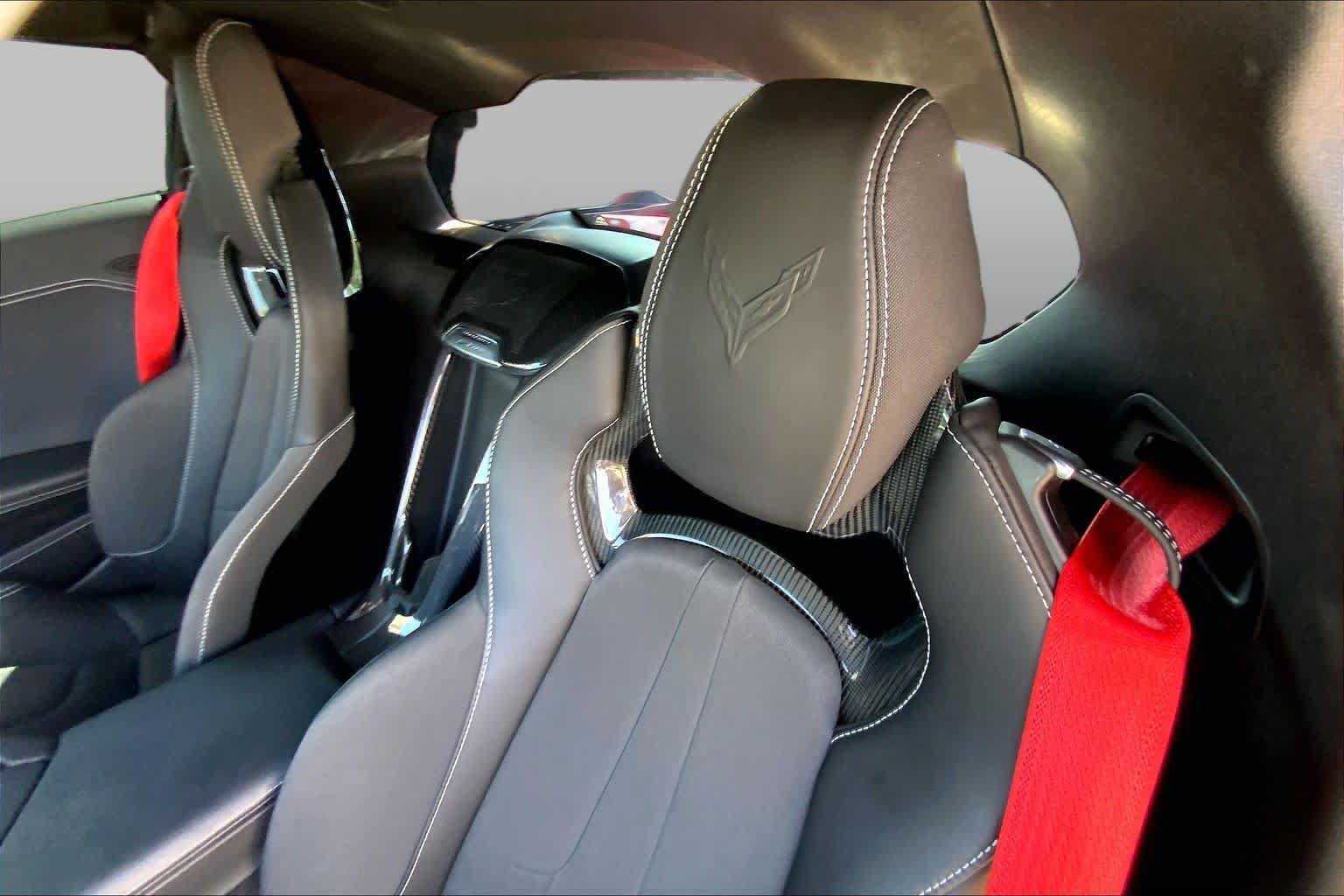 Used 2024 Chevrolet Corvette Z06 RWD image 21