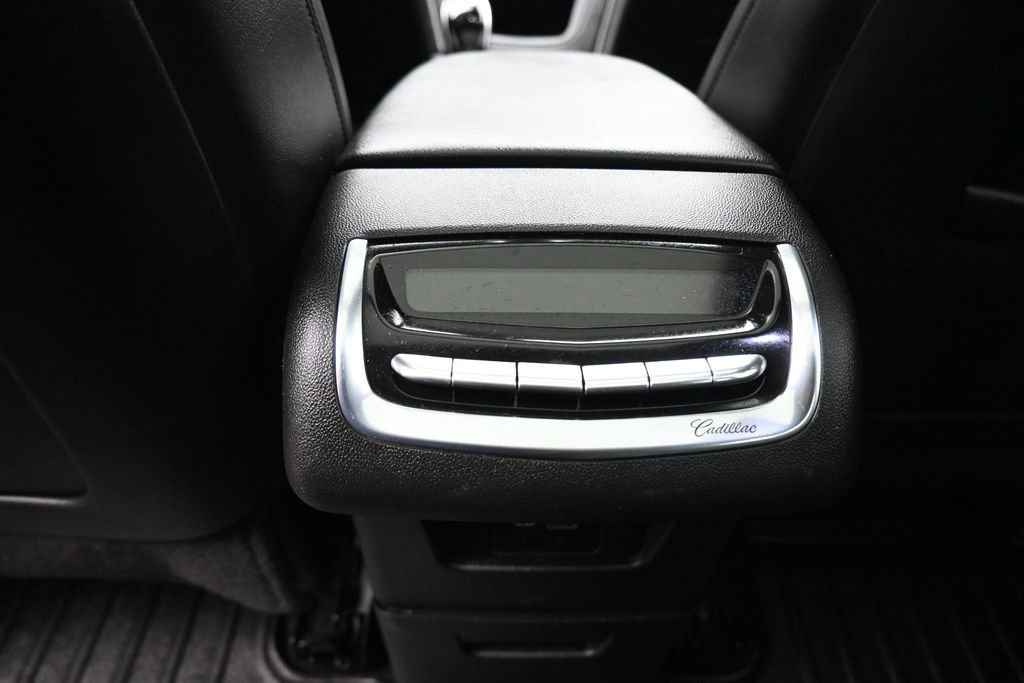 Used 2023 Cadillac XT6 Sport AWD/4WD image 35