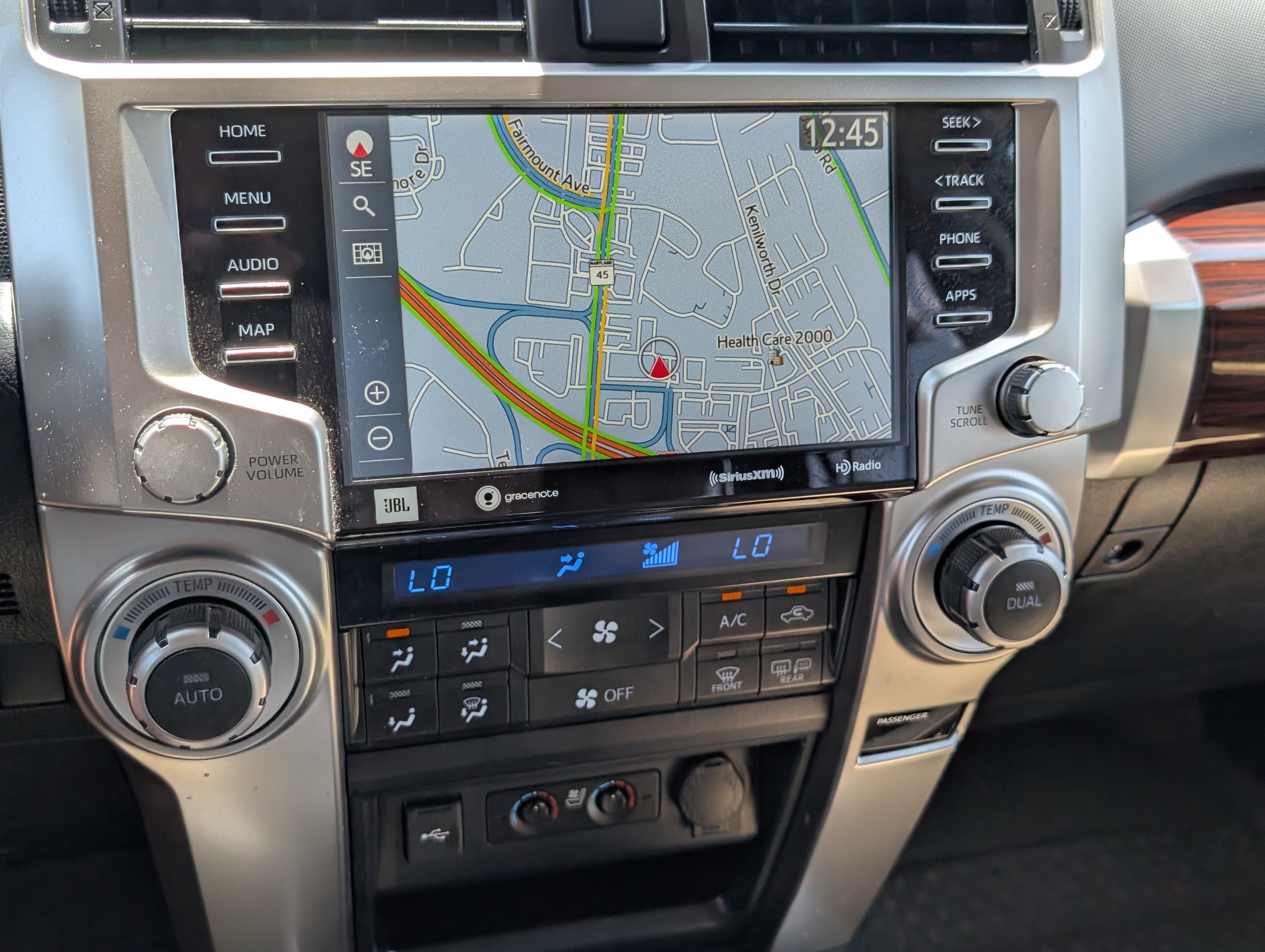 Used 2021 Toyota 4Runner Limited AWD/4WD image 28