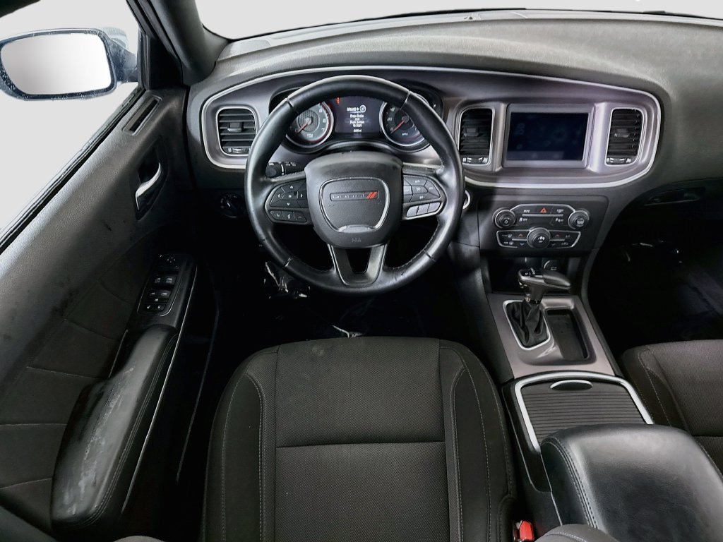 Used 2022 Dodge Charger SXT RWD image 4