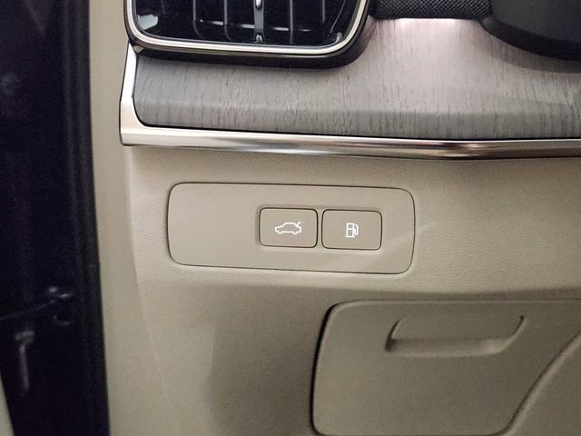 New 2026 Volvo XC90 T8 Ultra w/ Protection Package Premier image 22