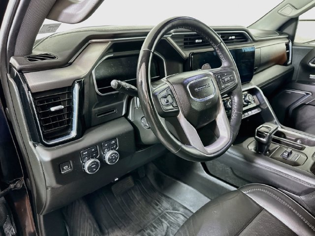 Used 2024 GMC Sierra 1500 Denali AWD/4WD image 11