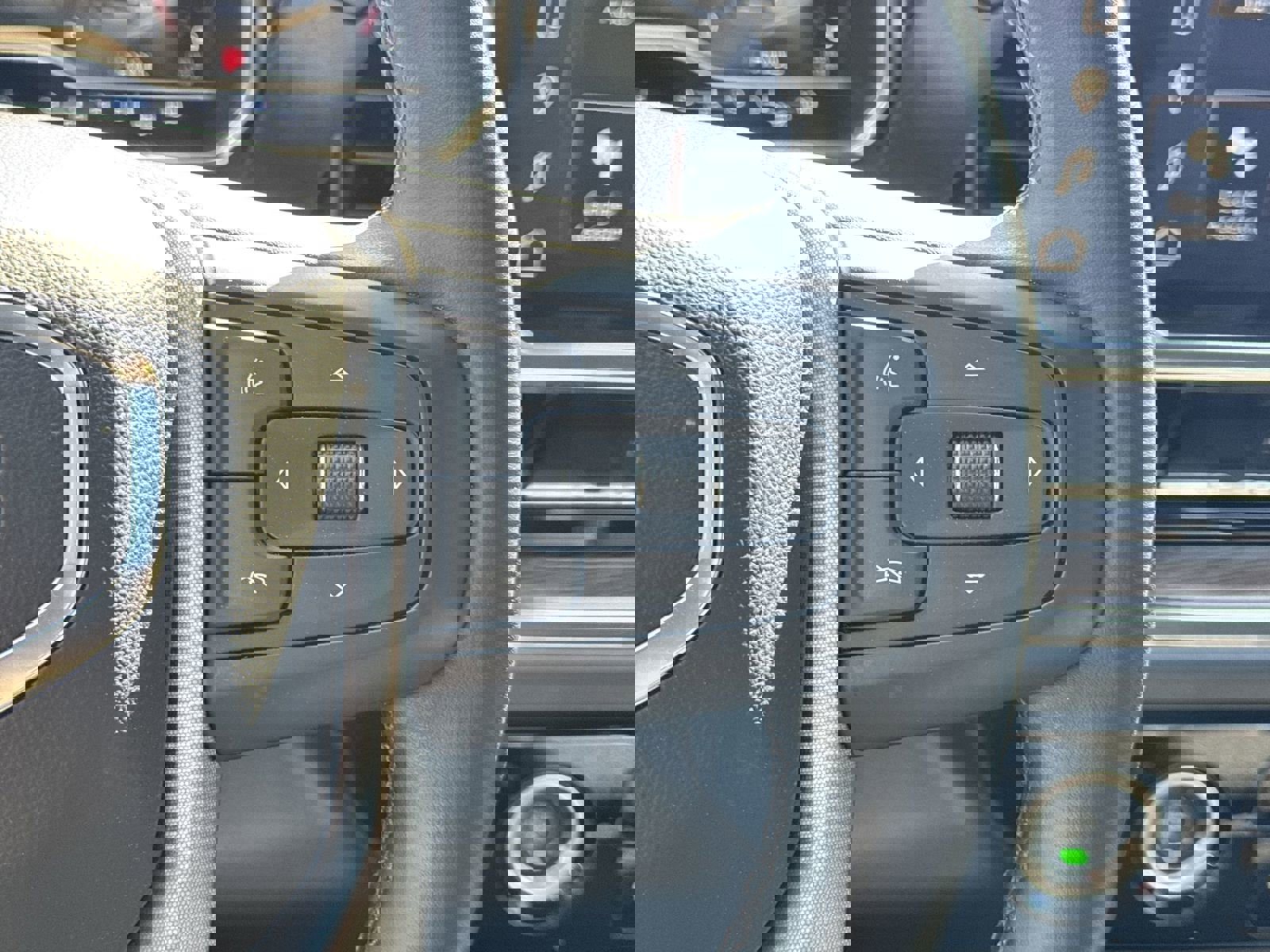 Used 2024 GMC Sierra 1500 Elevation image 20