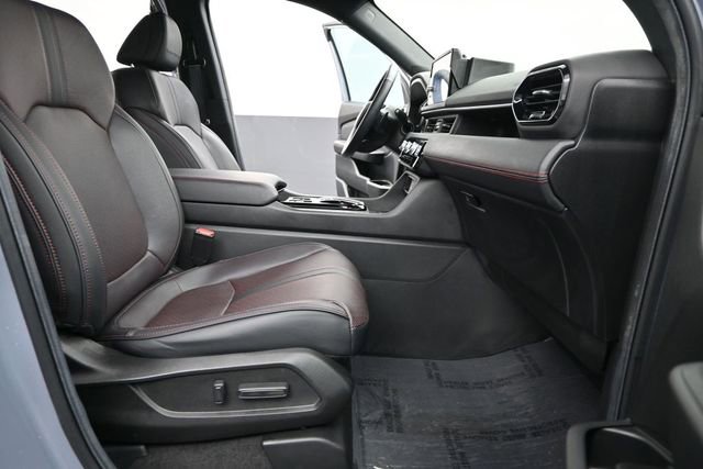 Used 2025 Honda Pilot Black Edition image 21