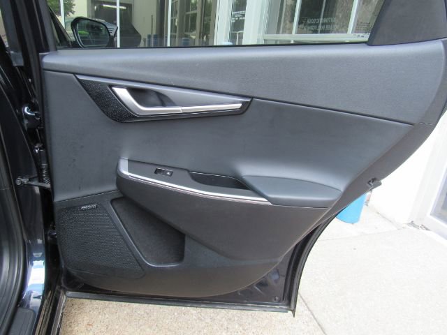 Used 2023 Kia EV6 Wind image 25