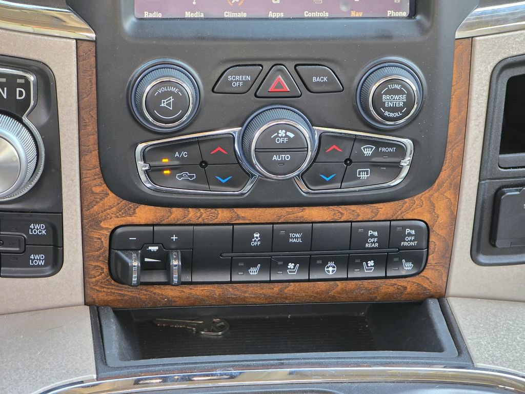 Used 2018 RAM 1500 Laramie Longhorn w/ Longhorn Southfork Package image 21