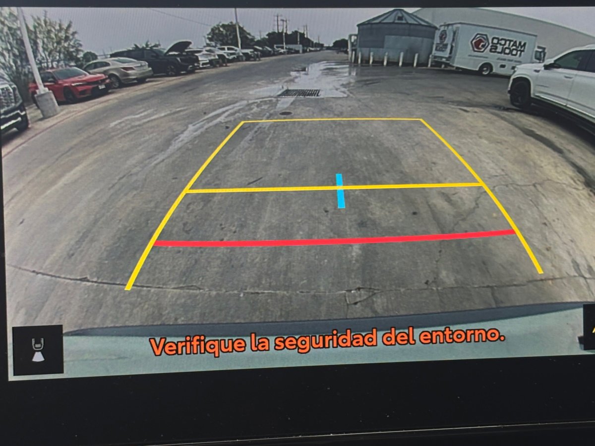 Used 2023 Toyota RAV4 XLE w/ Convenience Package FWD image 9