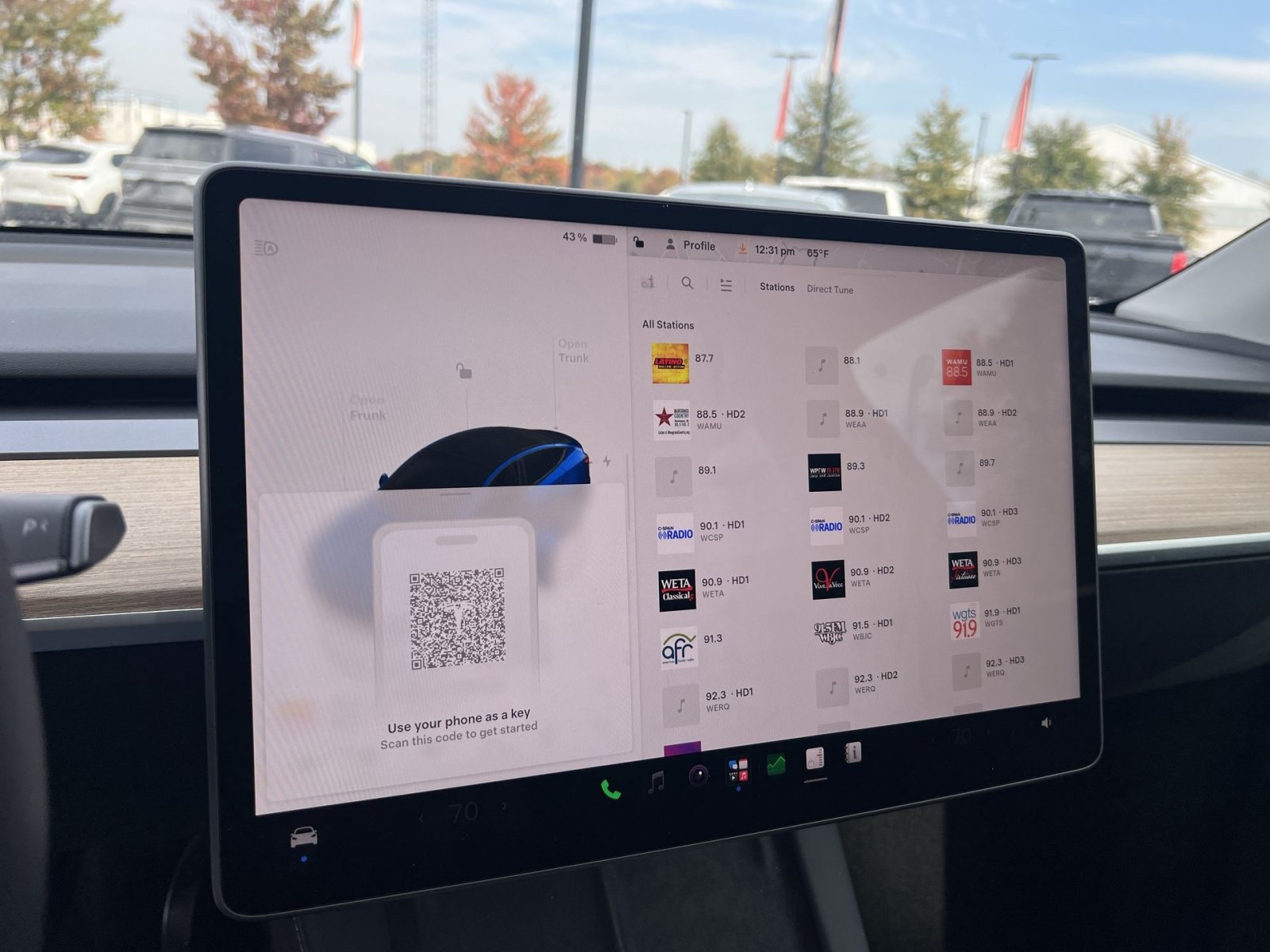 Used 2023 Tesla Model Y Long Range AWD/4WD image 19
