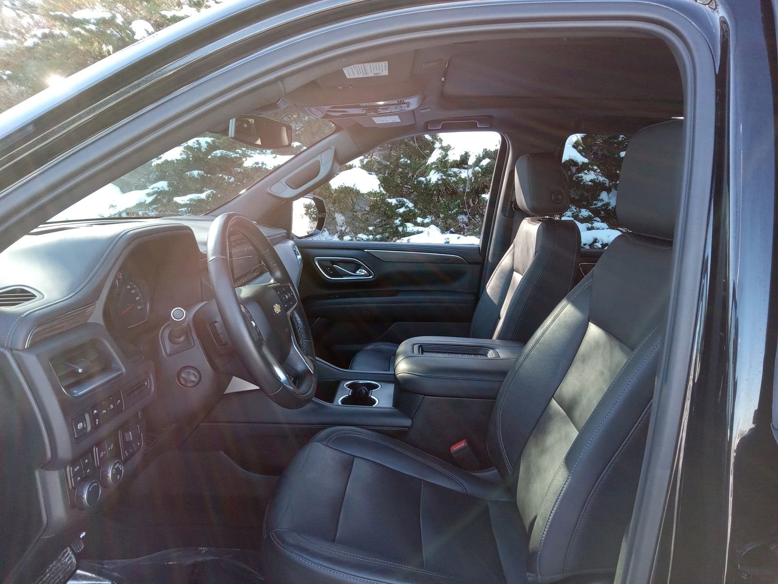 Used 2021 Chevrolet Tahoe LT w/ LT Signature Package image 10