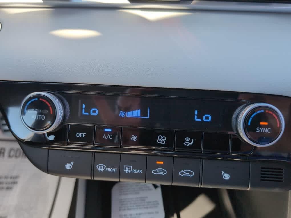 New 2026 Hyundai Elantra SEL Sport FWD image 15
