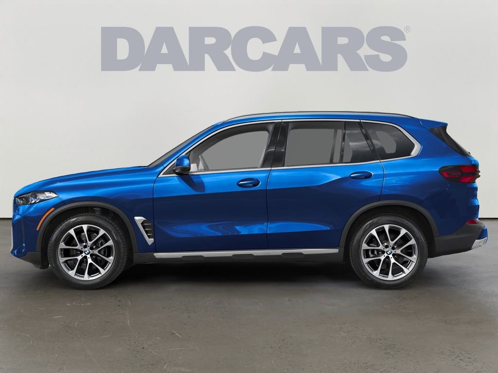 New 2026 BMW X5 xDrive40i w/ M Sport Package AWD/4WD image 2