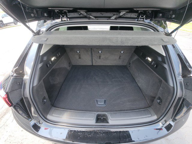 Used 2024 Buick Envision Sport Touring image 19