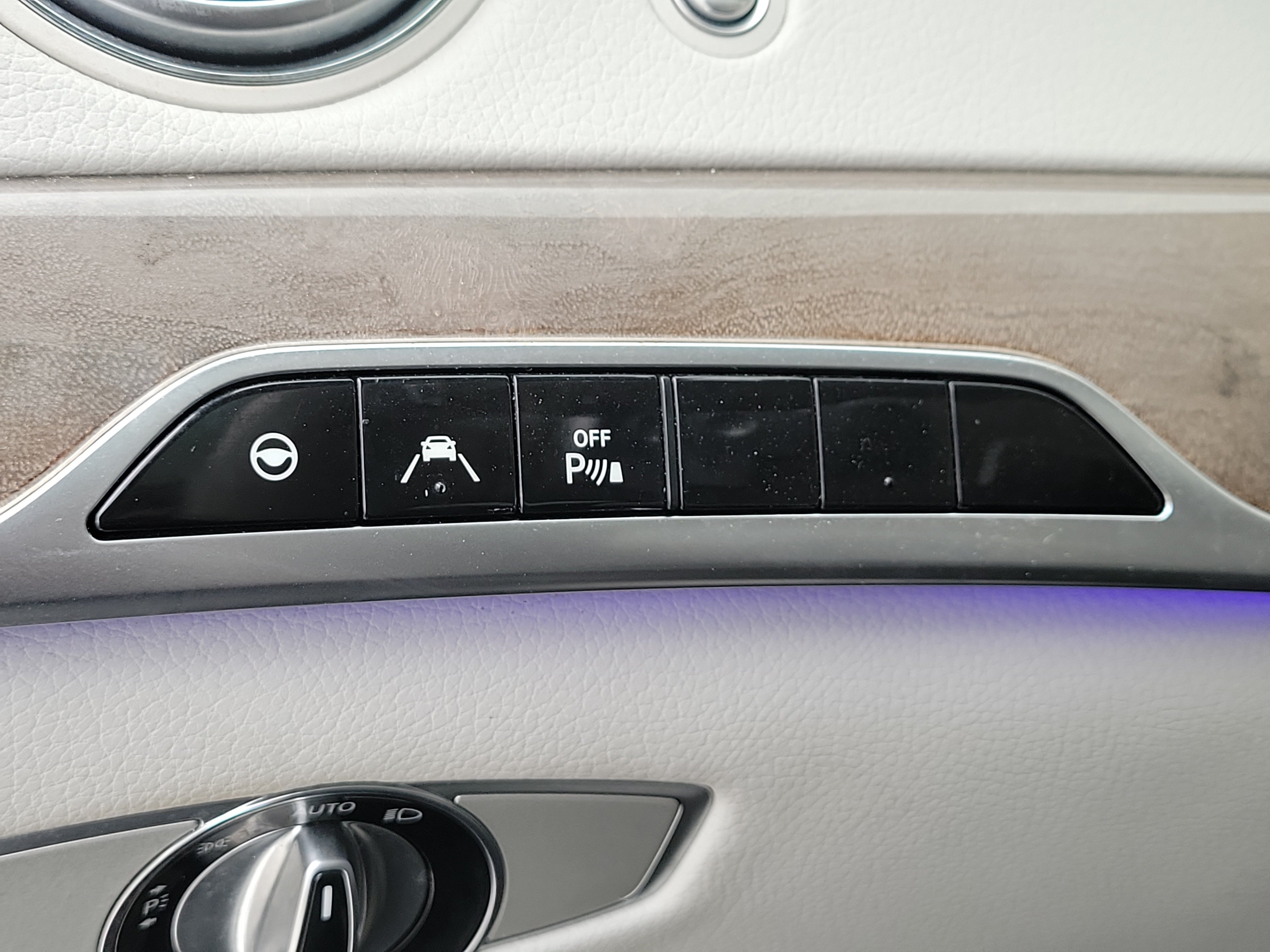 Used 2015 Mercedes-Benz S 550 Sedan image 30