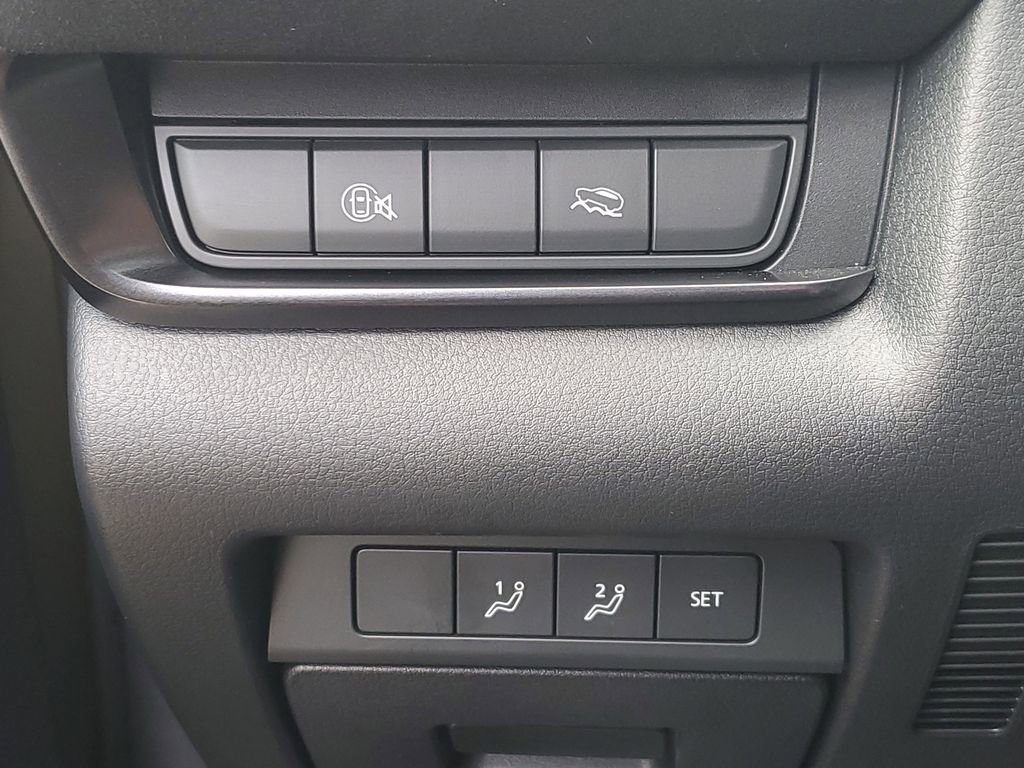 Certified 2024 MAZDA CX-30 Carbon image 24
