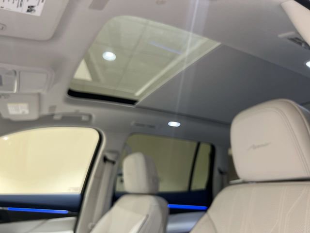 New 2026 Buick Enclave Avenir w/ Super Cruise Package FWD image 18