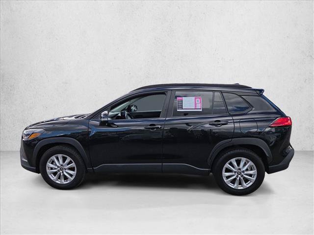 Certified 2024 Toyota Corolla Cross LE w/ Moonroof Package AWD/4WD image 9