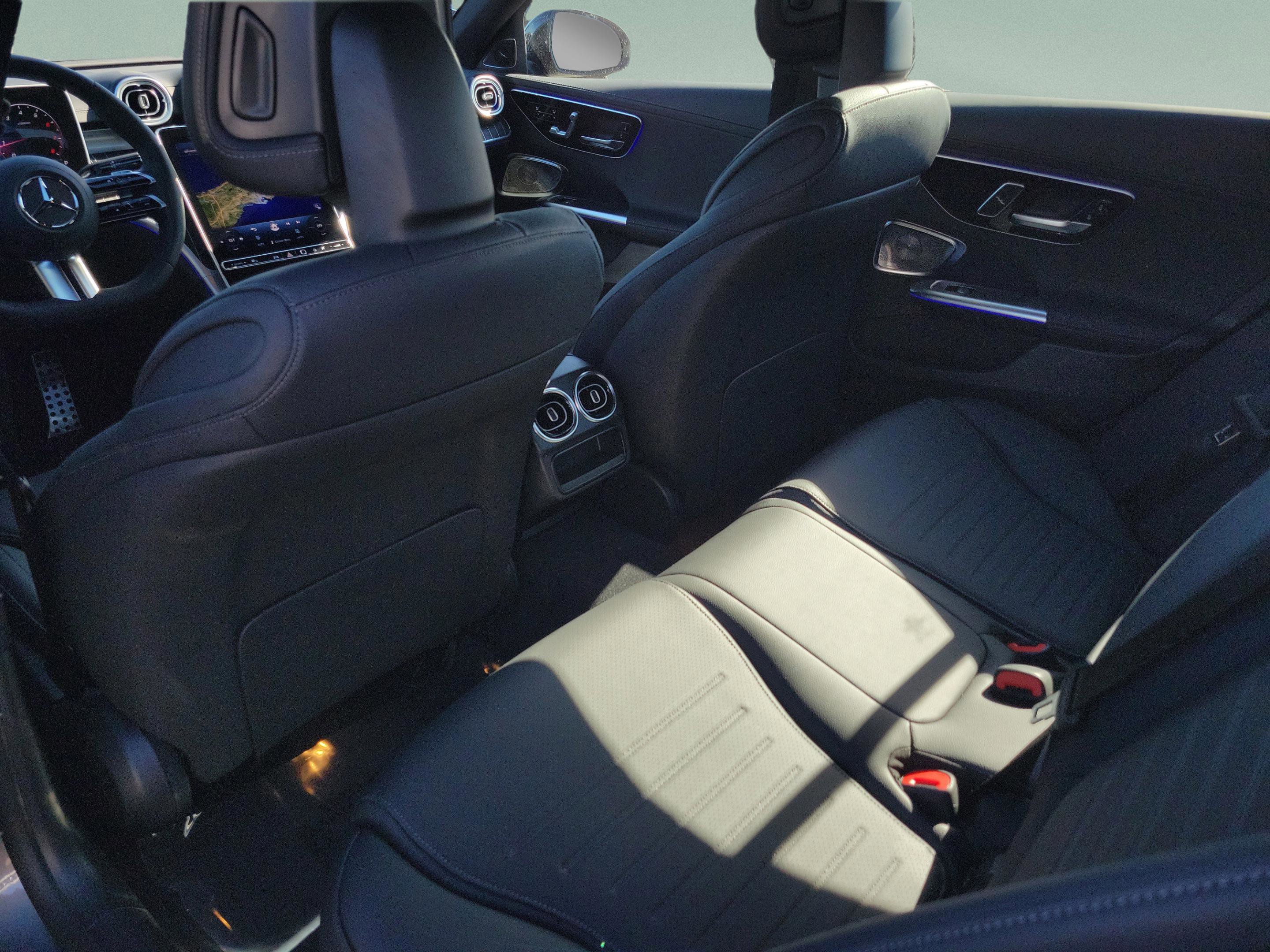 Certified 2025 Mercedes-Benz C 300 Sedan image 8