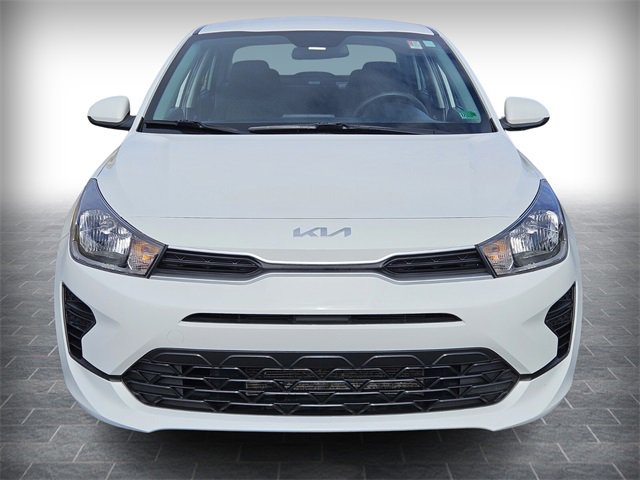 Used 2023 Kia Rio LX image 2