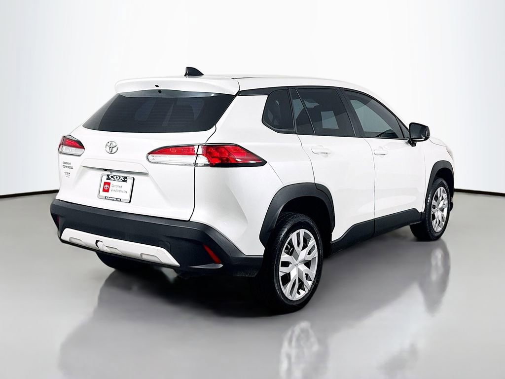 Certified 2025 Toyota Corolla Cross L image 5